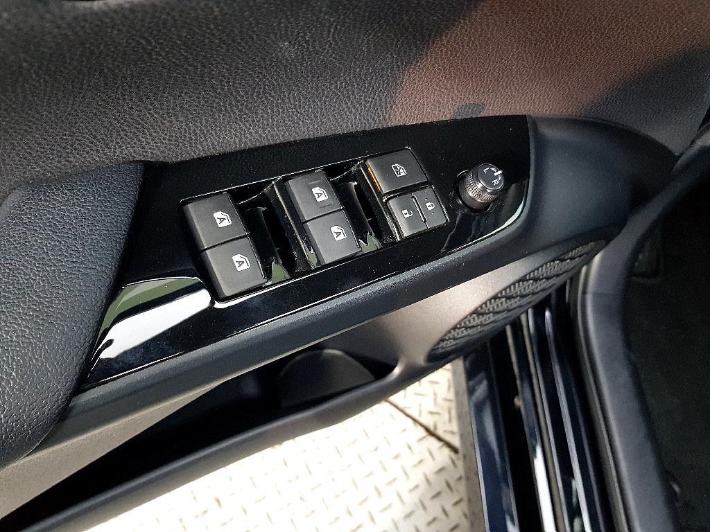 Toyota Prius - Vista 11