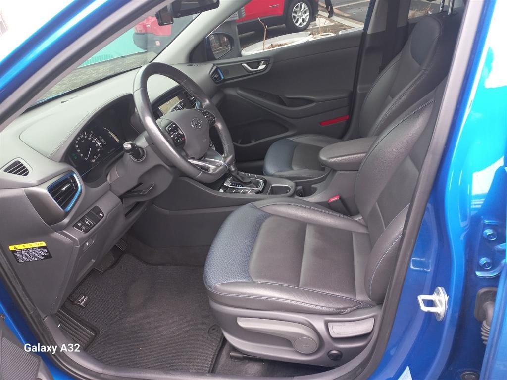 HYUNDAI Ioniq - Vista 5