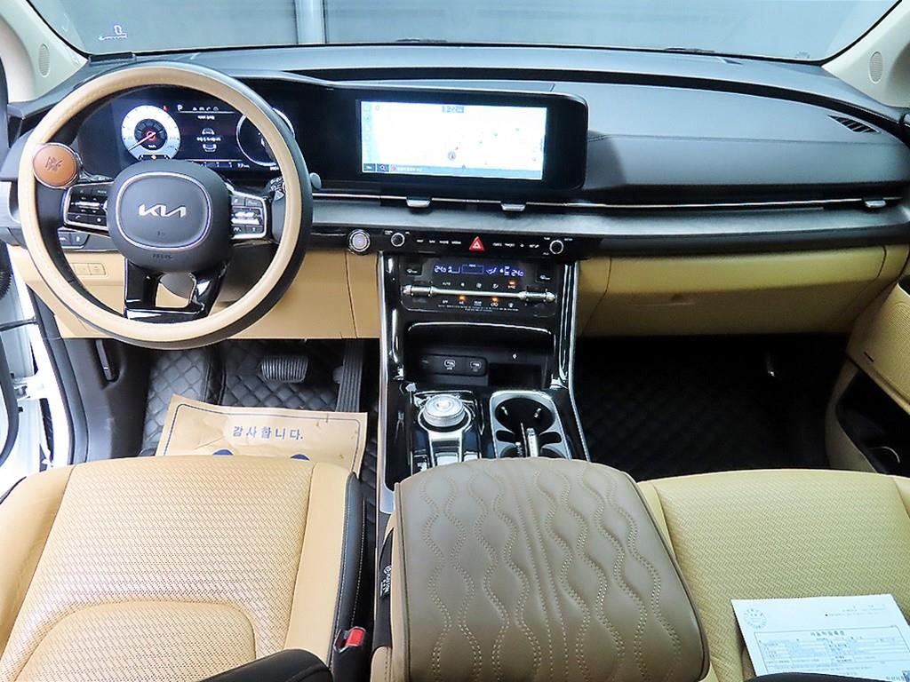 KIA Carnival - Vista 7