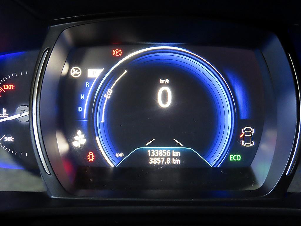 SAMSUNG QM6 - Vista 9