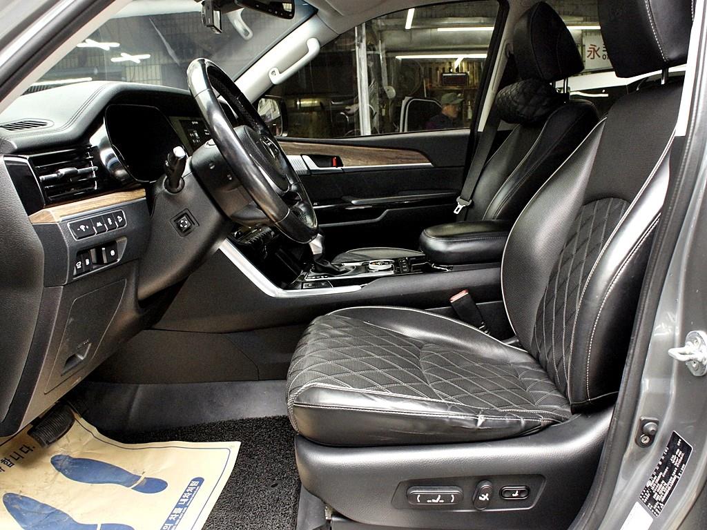 KIA Mohave - Vista 7