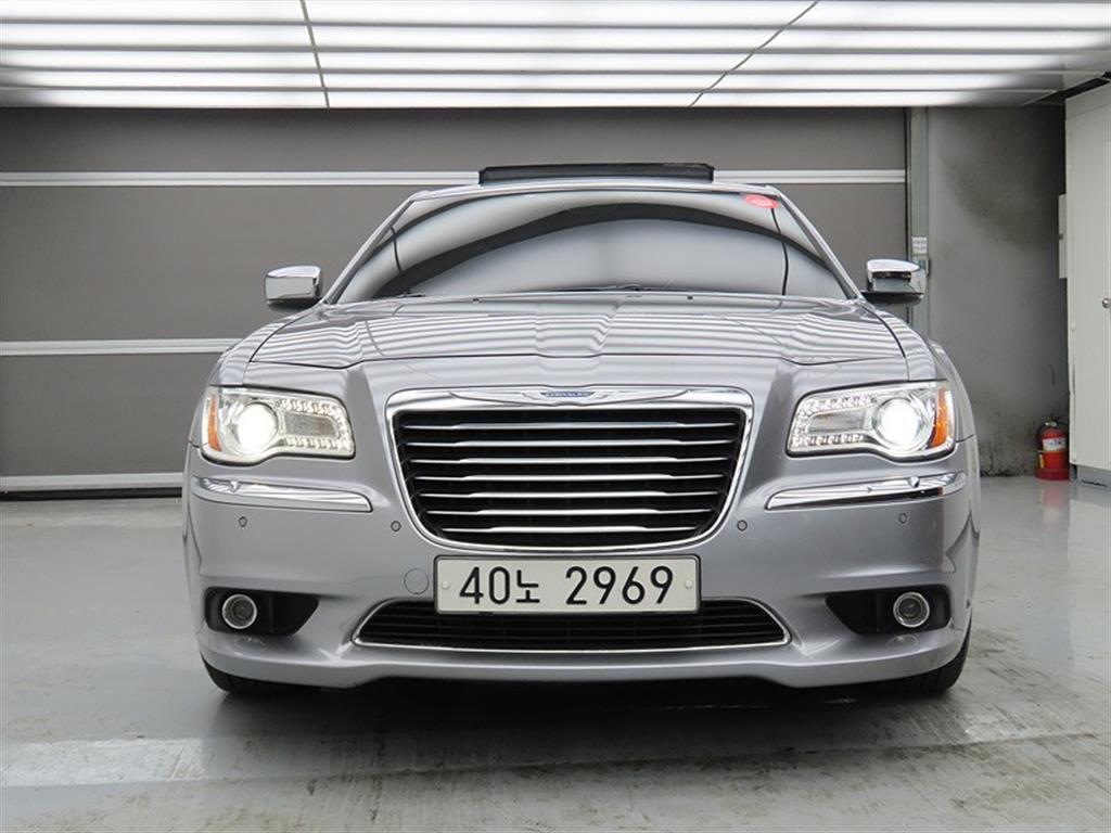 Chrysler 300C - Vista 2