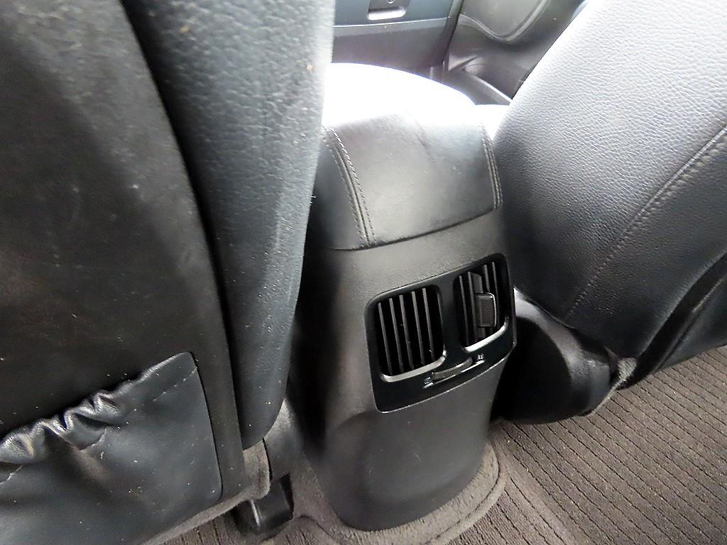 HYUNDAI Tucson 2015 Blanco - Importación desde Corea - HF Imports Iquique - Foto 17