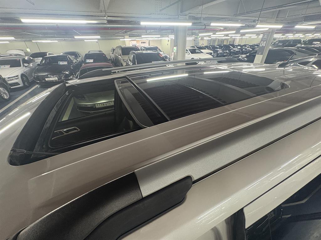 Ford Explorer - Vista 11