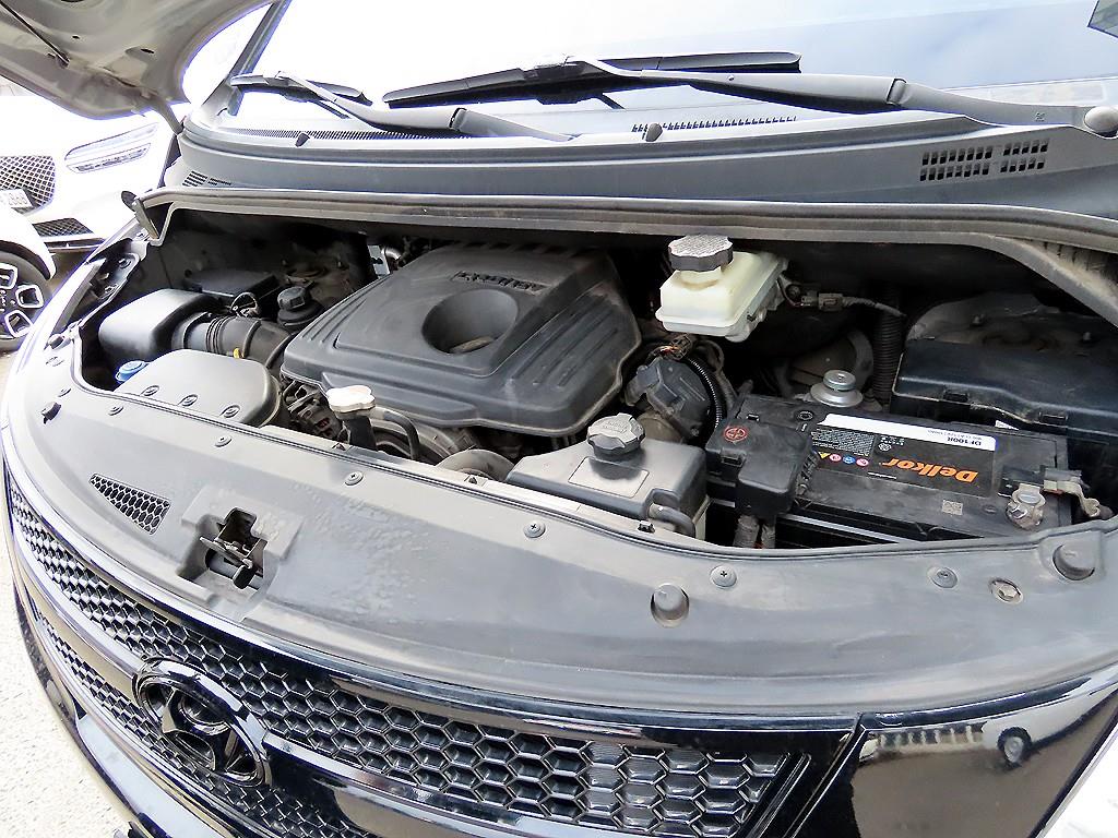 HYUNDAI Starex 2012 Gris - Importación desde Corea - HF Imports Iquique - Foto 19