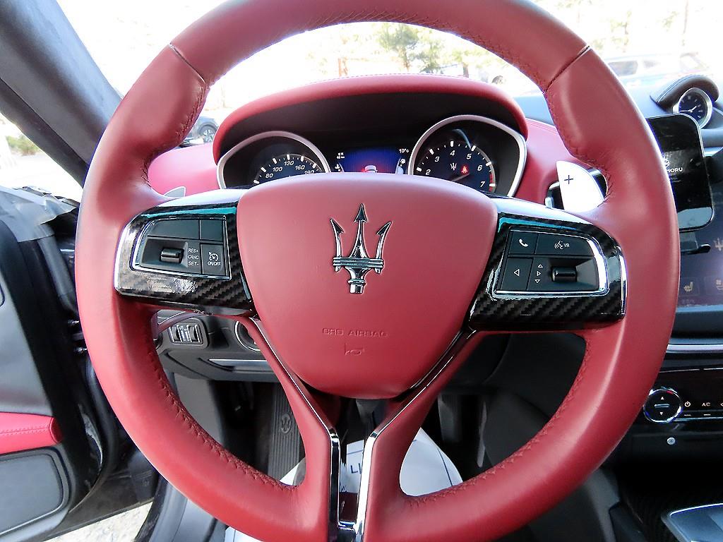 Maserati Ghibli - Vista 8