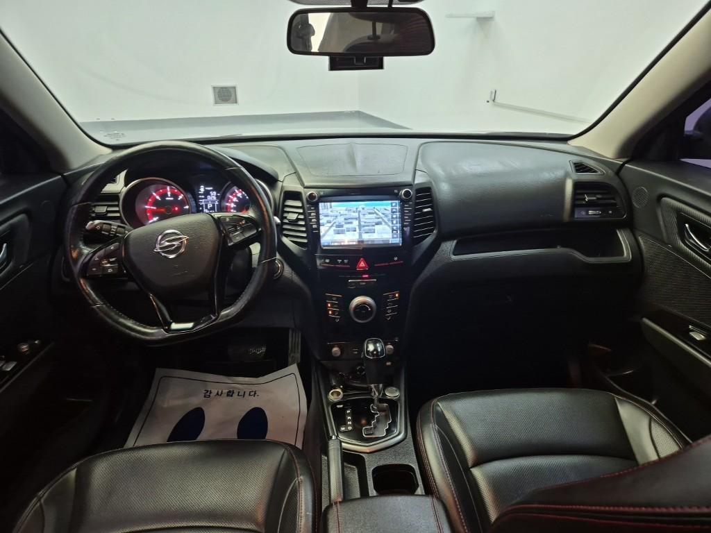 Ssangyong Tivoli - Vista 7