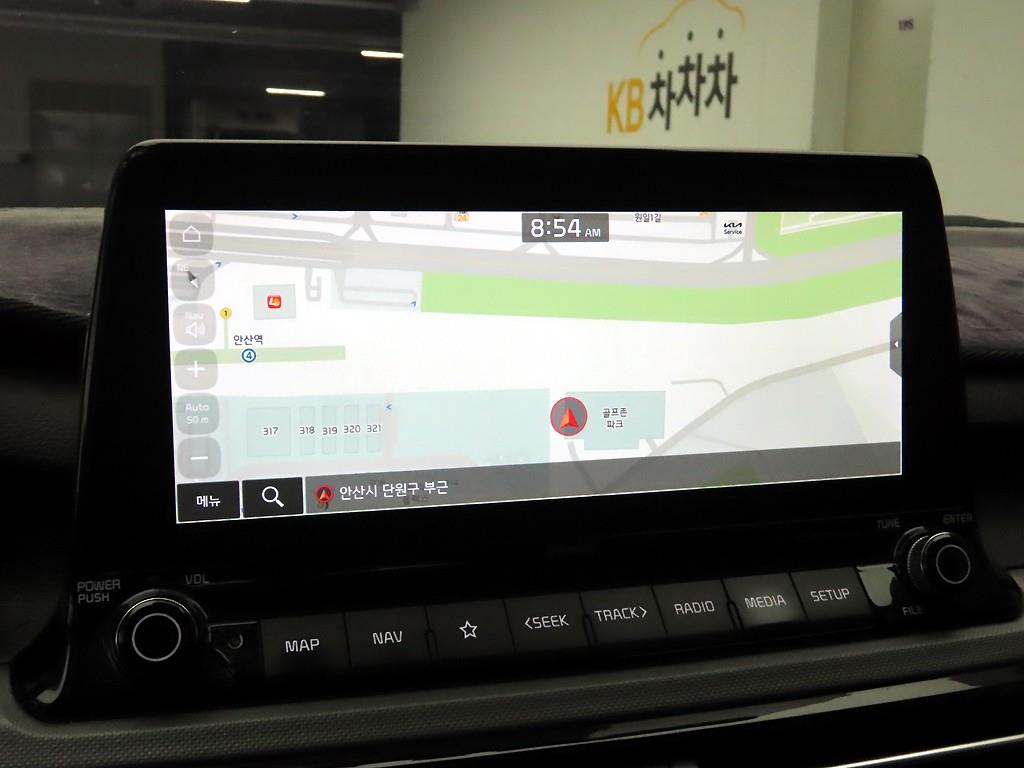 KIA Seltos - Vista 8