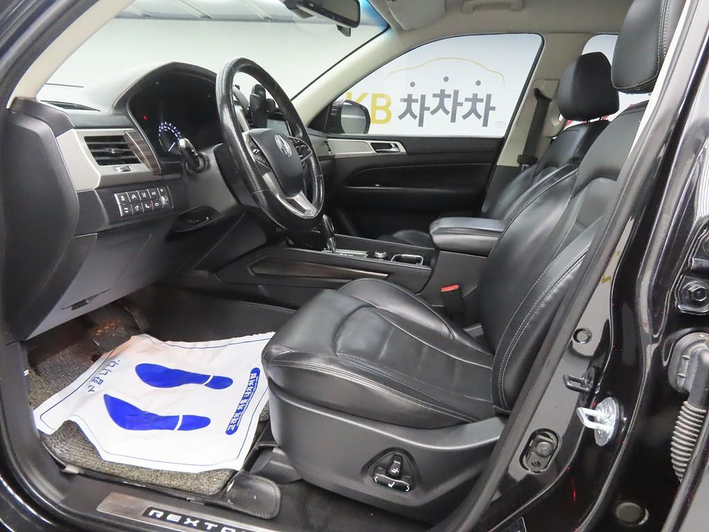 Ssangyong Rexton - Vista 5
