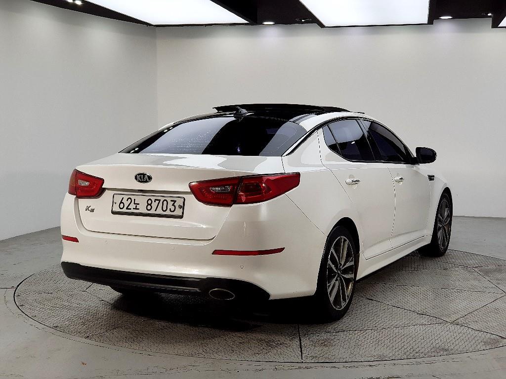 KIA K5 - Vista 4