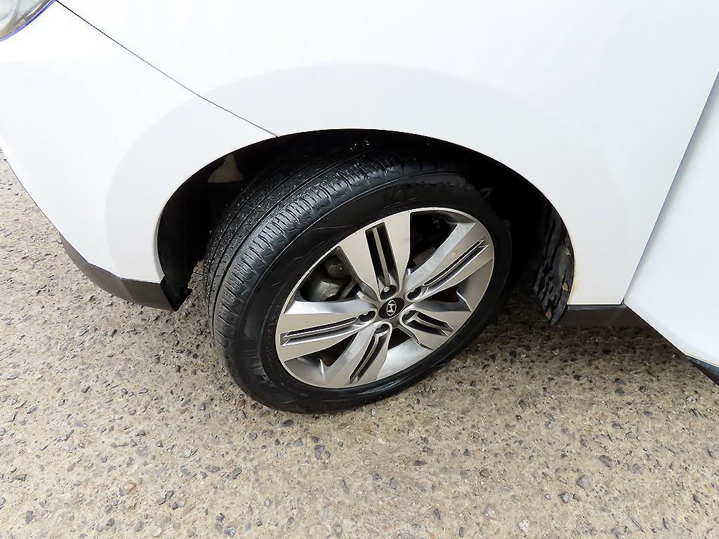 HYUNDAI Tucson 2015 Blanco - Importación desde Corea - HF Imports Iquique - Foto 19