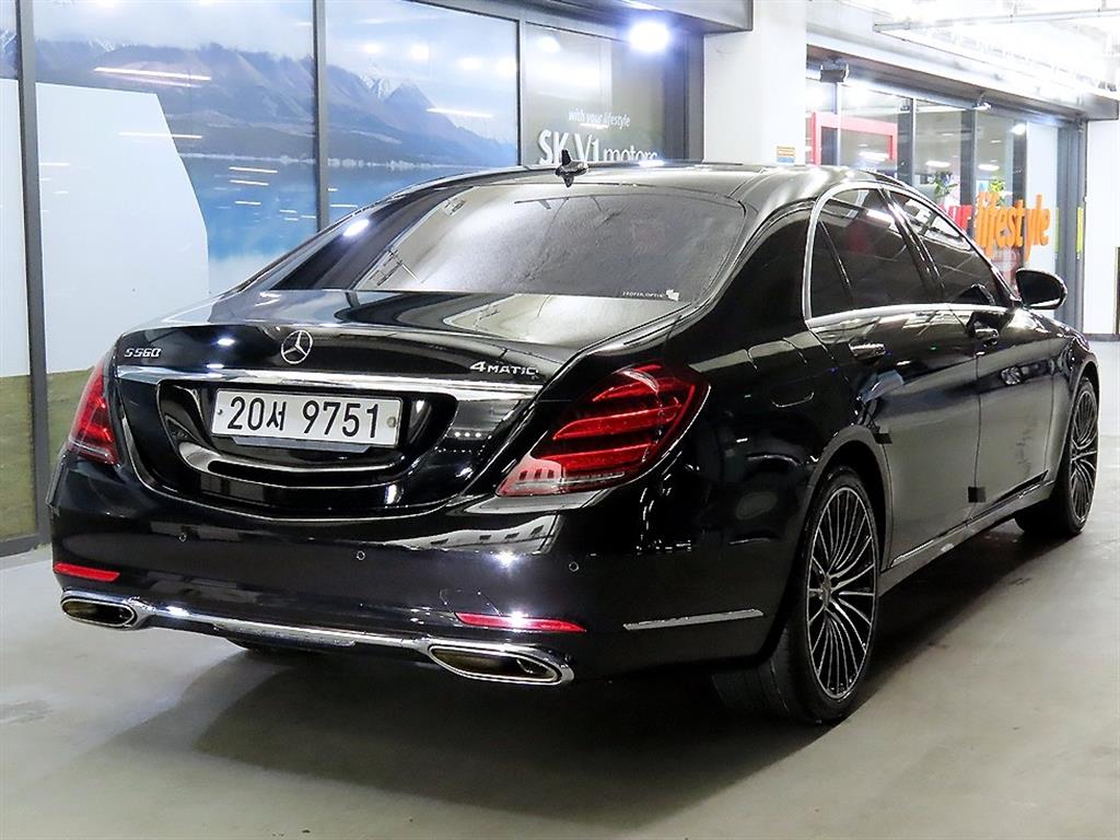 Mercedes Benz S Class - Vista 4