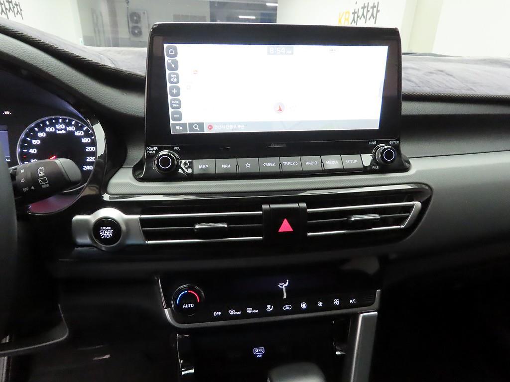 KIA Seltos - Vista 9