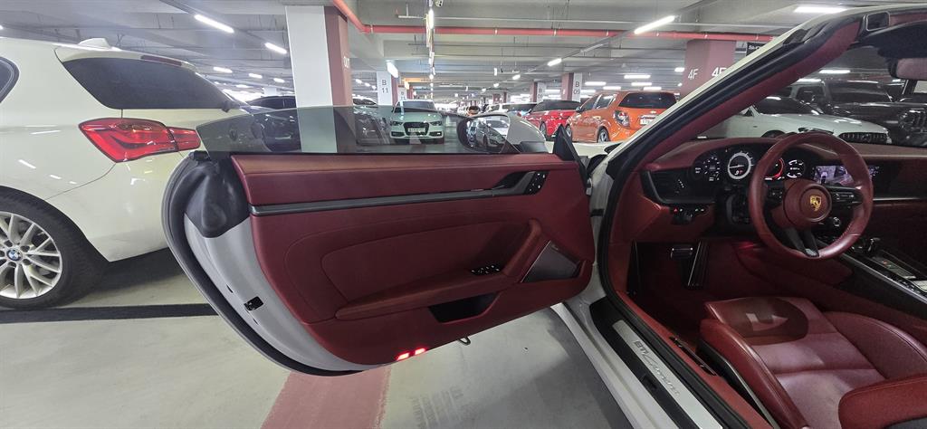 Porsche 911 - Vista 12