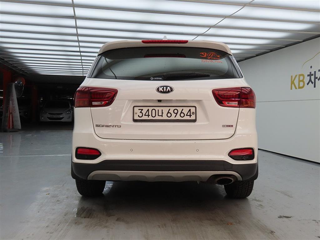 KIA Sorento - Vista 3