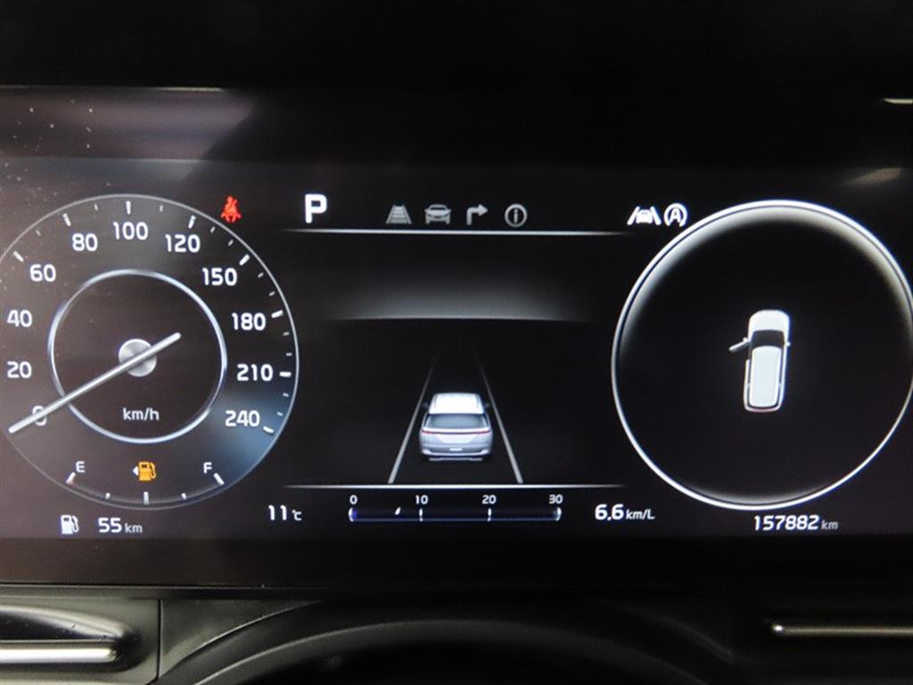 KIA Carnival - Vista 9