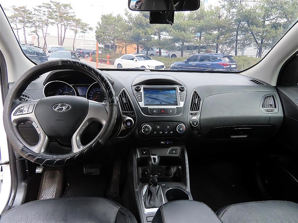 HYUNDAI Tucson - Vista 7