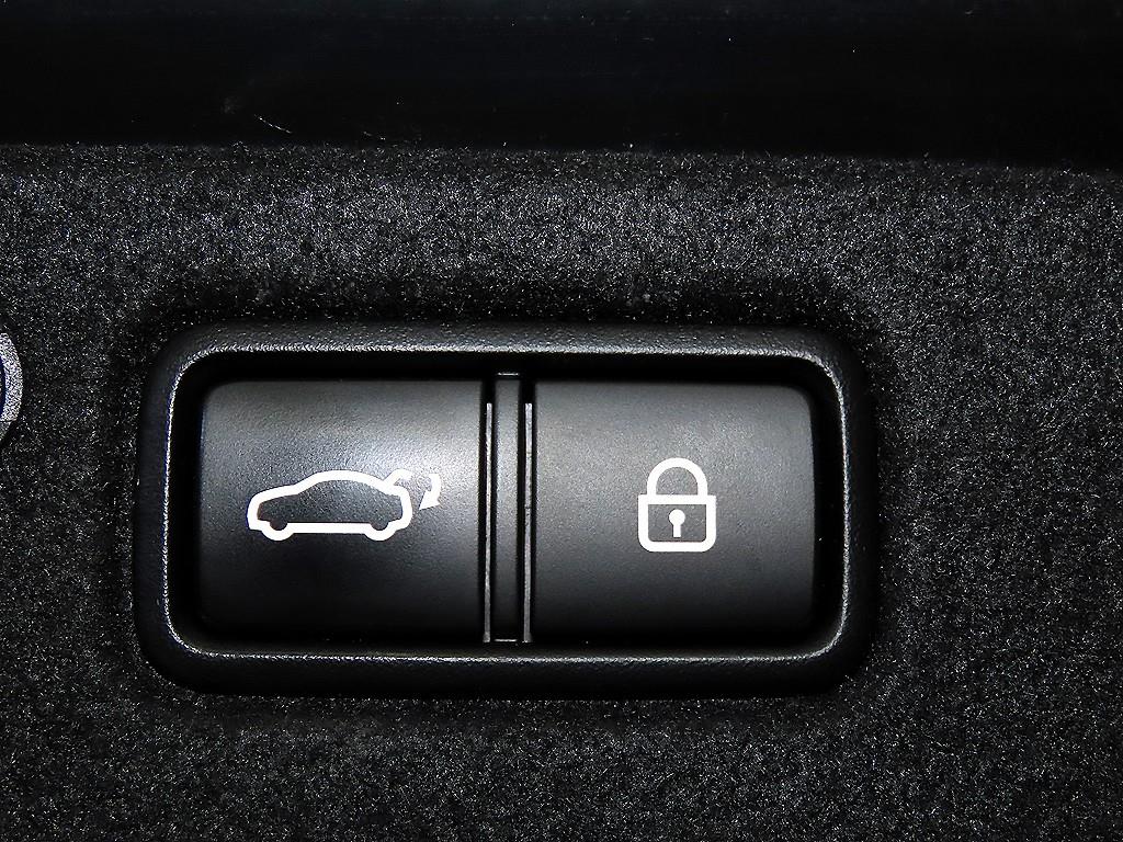 HYUNDAI Grandeur 2022 Negro - Importación desde Corea - HF Imports Iquique - Foto 14