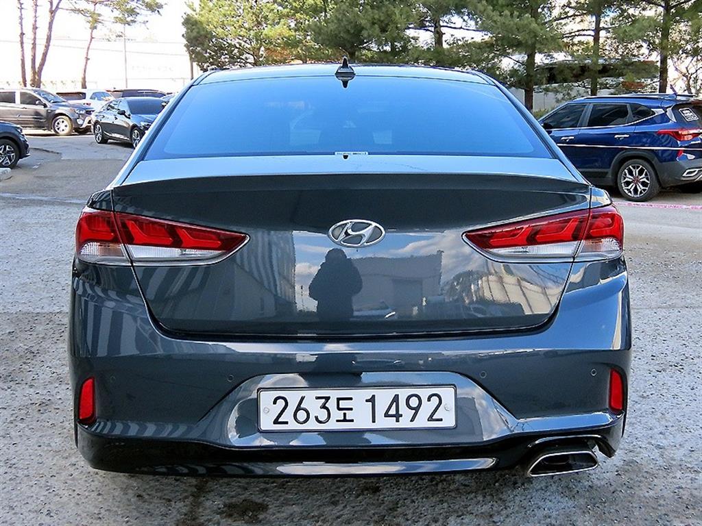 HYUNDAI Sonata - Vista 4