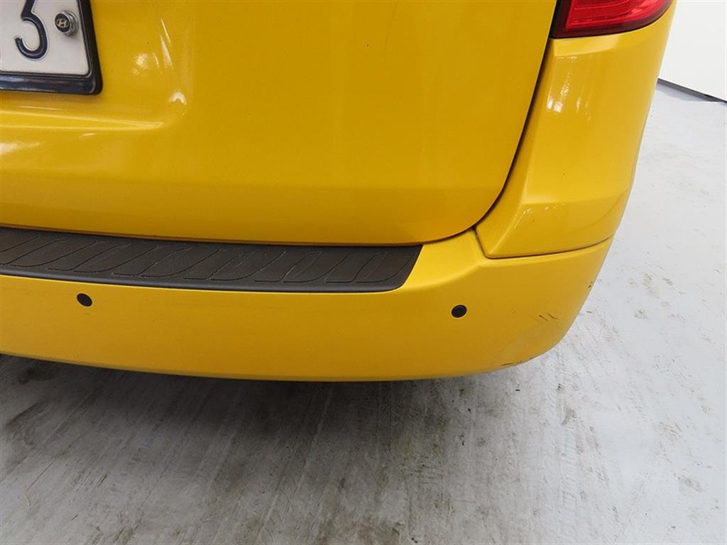 HYUNDAI Starex 2015 Amarillo - Importación desde Corea - HF Imports Iquique - Foto 16