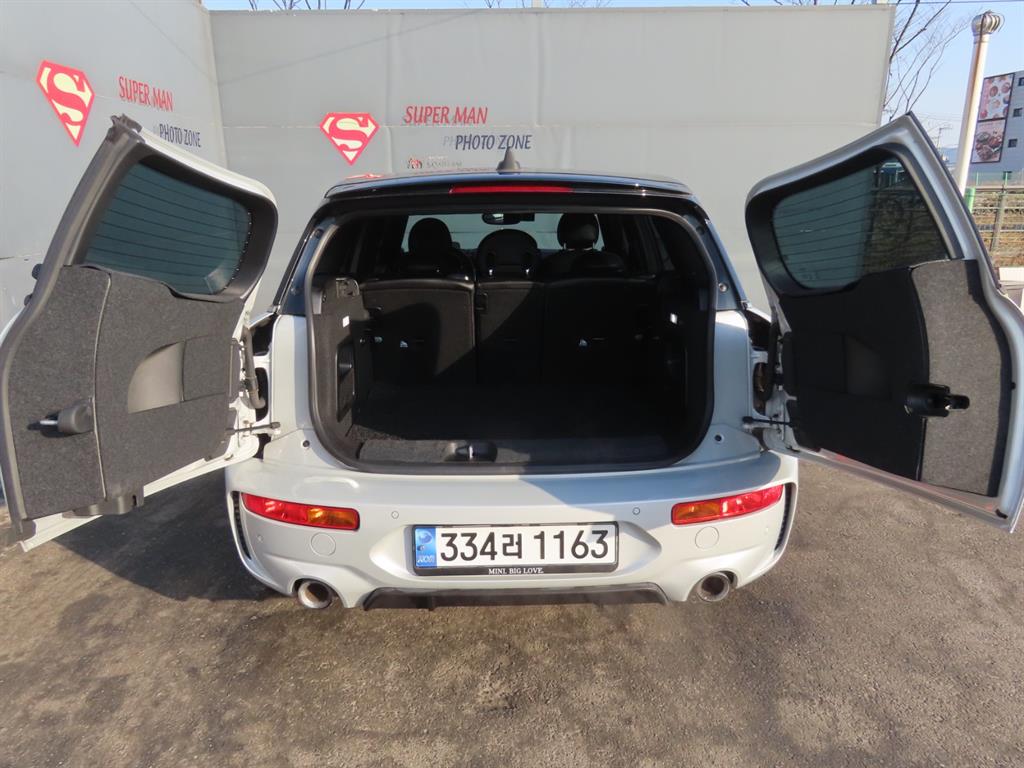 Mini Clubman - Vista 9