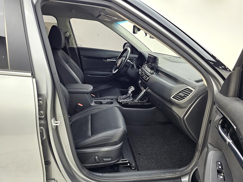 KIA Seltos - Vista 11