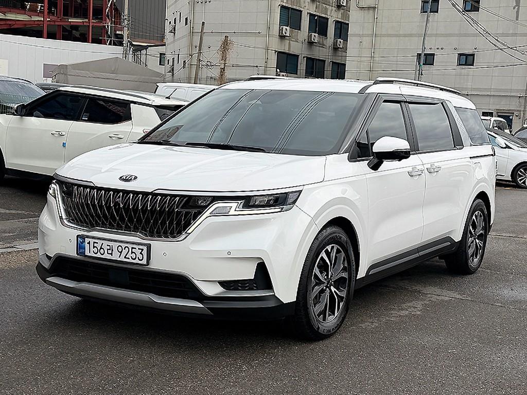 KIA Carnival 2021 Blanco - Importación desde Corea - HF Imports Iquique - Foto 1