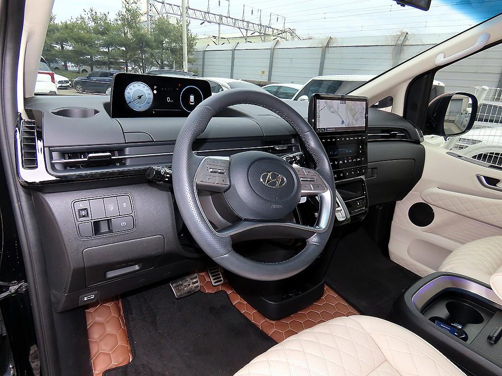 HYUNDAI Staria - Vista 7