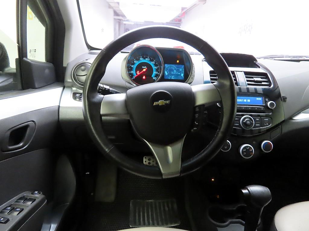 Chevrolet Spark - Vista 8