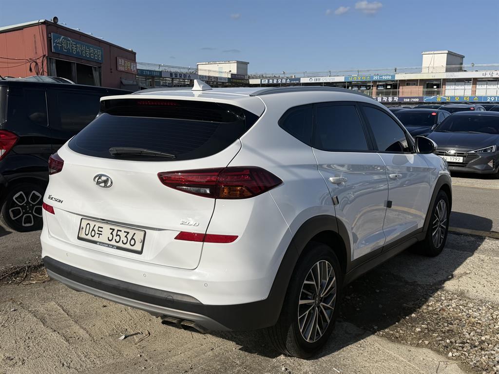 HYUNDAI Tucson - Vista 4