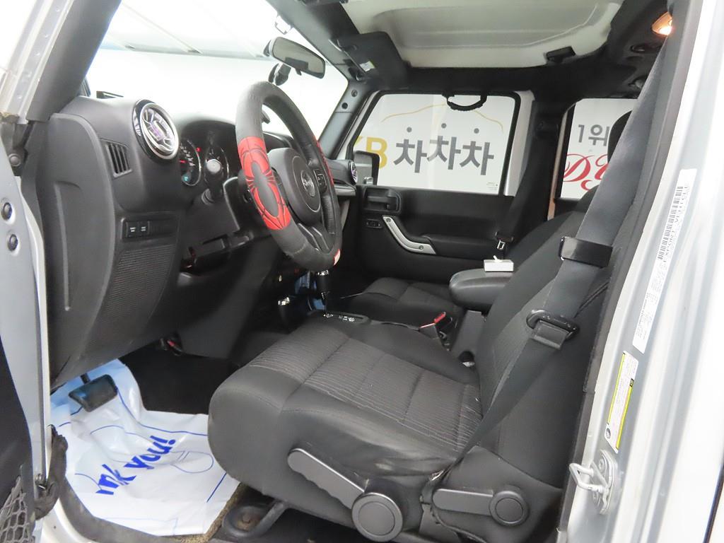 Jeep Wrangler - Vista 5