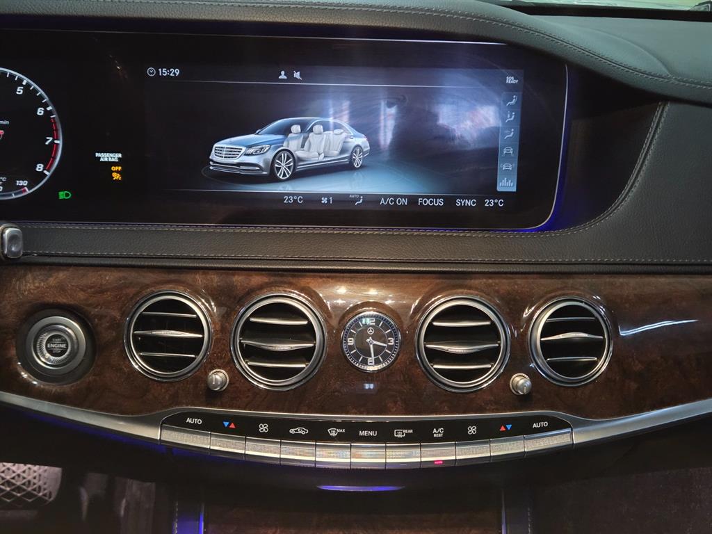 Mercedes Benz S Class - Vista 11