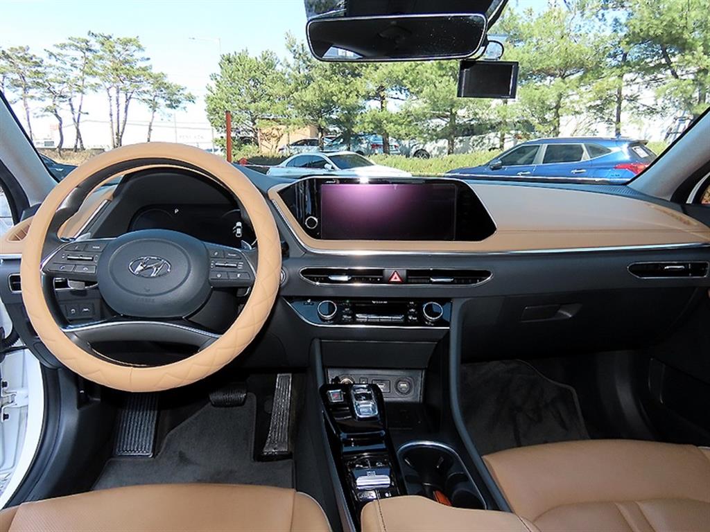 HYUNDAI Sonata - Vista 7