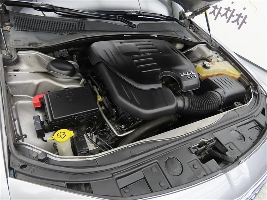 Chrysler 300C 2013 Plateado - Importación desde Corea - HF Imports Iquique - Foto 19