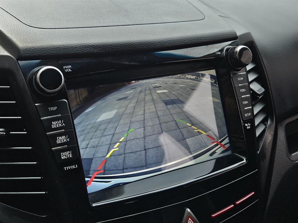 Ssangyong Tivoli 2018 Blanco - Importación desde Corea - HF Imports Iquique - Foto 17