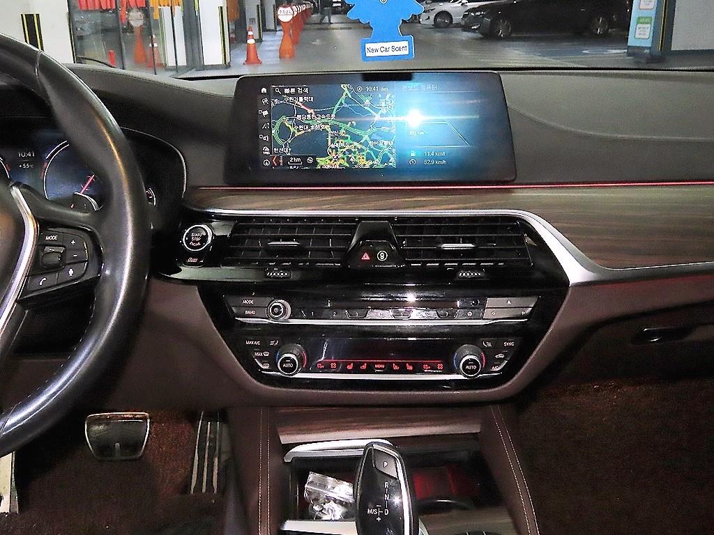 BMW 5 Series - Vista 11