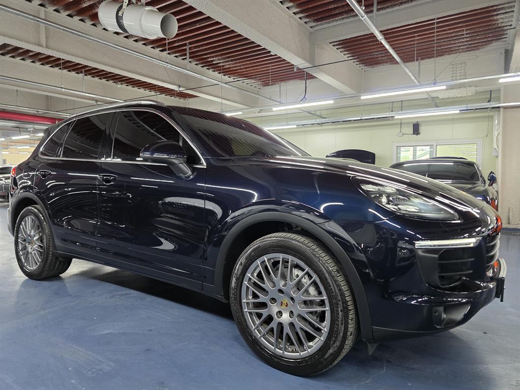 Porsche Cayenne - Vista 3