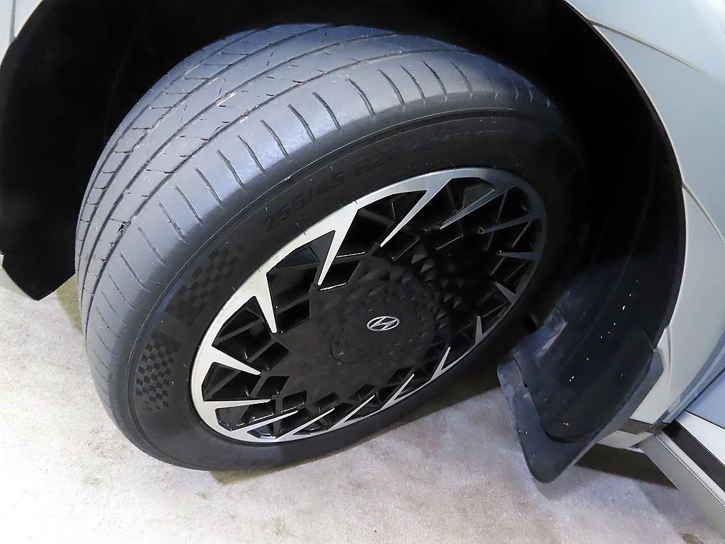 HYUNDAI Ioniq 5 2022 Gris - Importación desde Corea - HF Imports Iquique - Foto 20