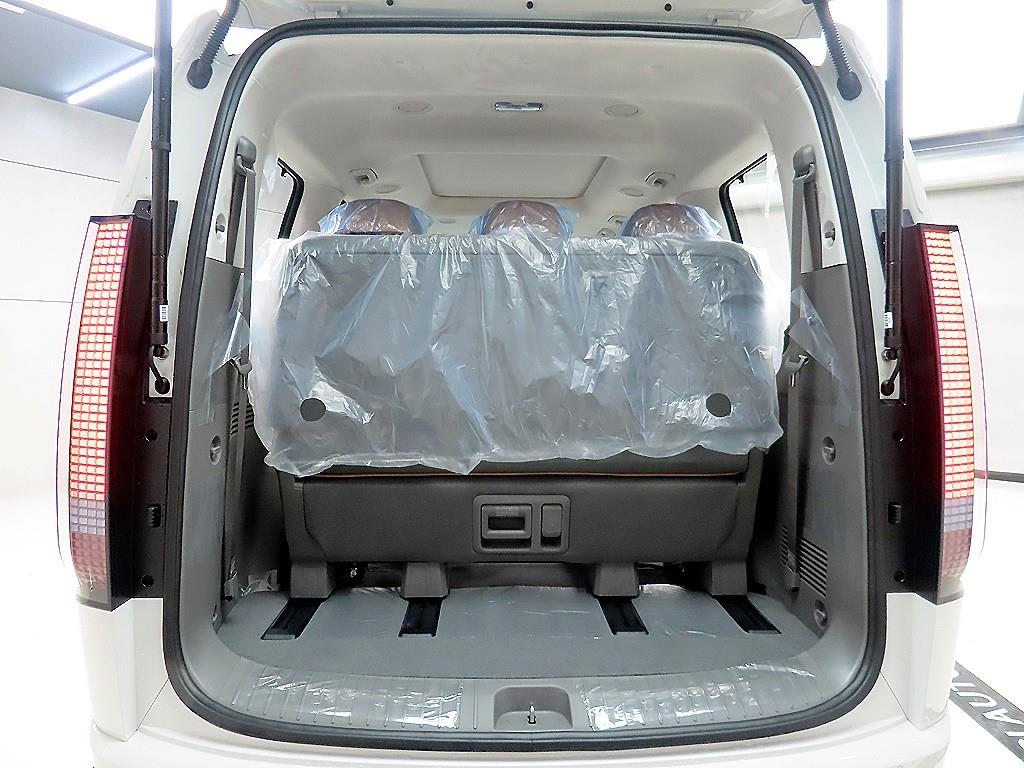 HYUNDAI Staria 2025 - Importación desde Corea - HF Imports Iquique - Foto 18