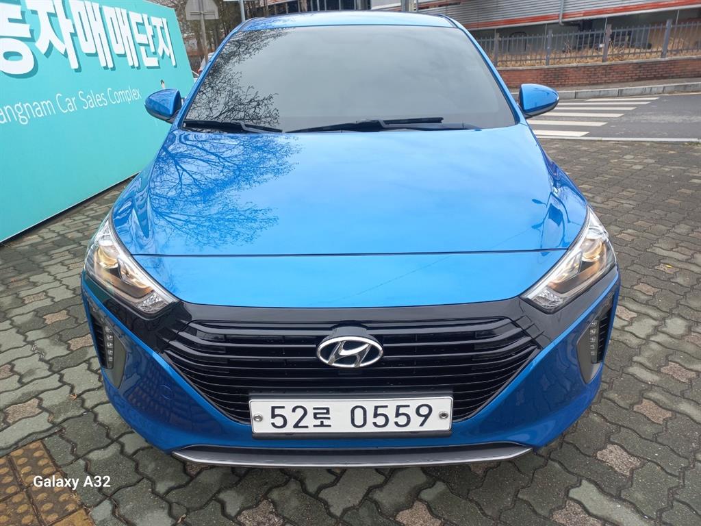 HYUNDAI Ioniq 2016 Azul - Importación desde Corea - HF Imports Iquique - Foto 1