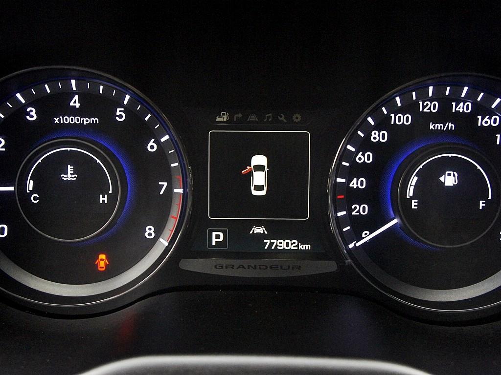 HYUNDAI Grandeur 2016 Gris - Importación desde Corea - HF Imports Iquique - Foto 9