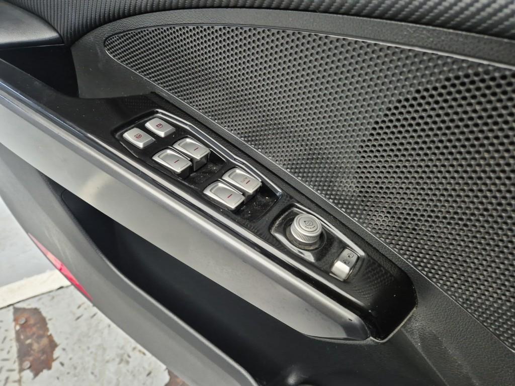 Ssangyong Tivoli 2017 Gris - Importación desde Corea - HF Imports Iquique - Foto 17