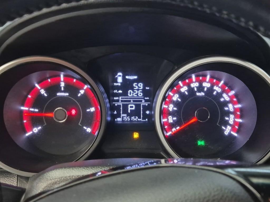 Ssangyong Tivoli - Vista 6