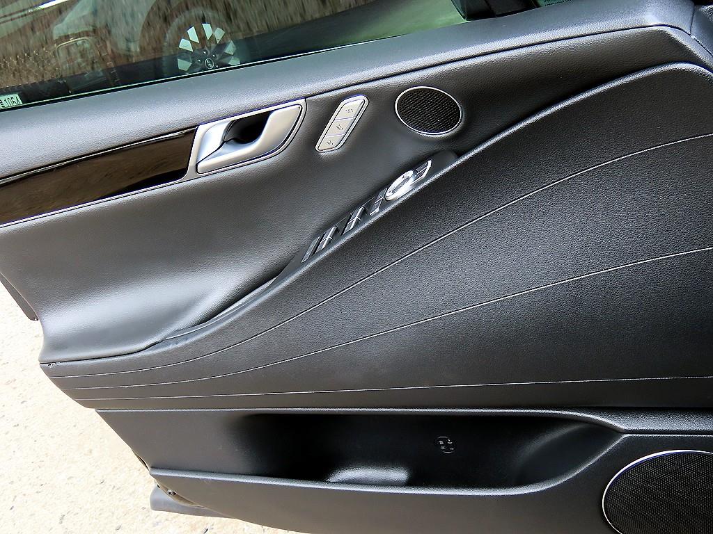 Genesis G80 - Vista 12