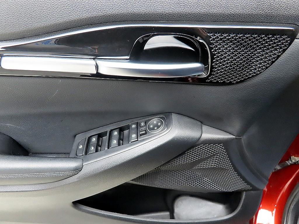 KIA Seltos - Vista 11