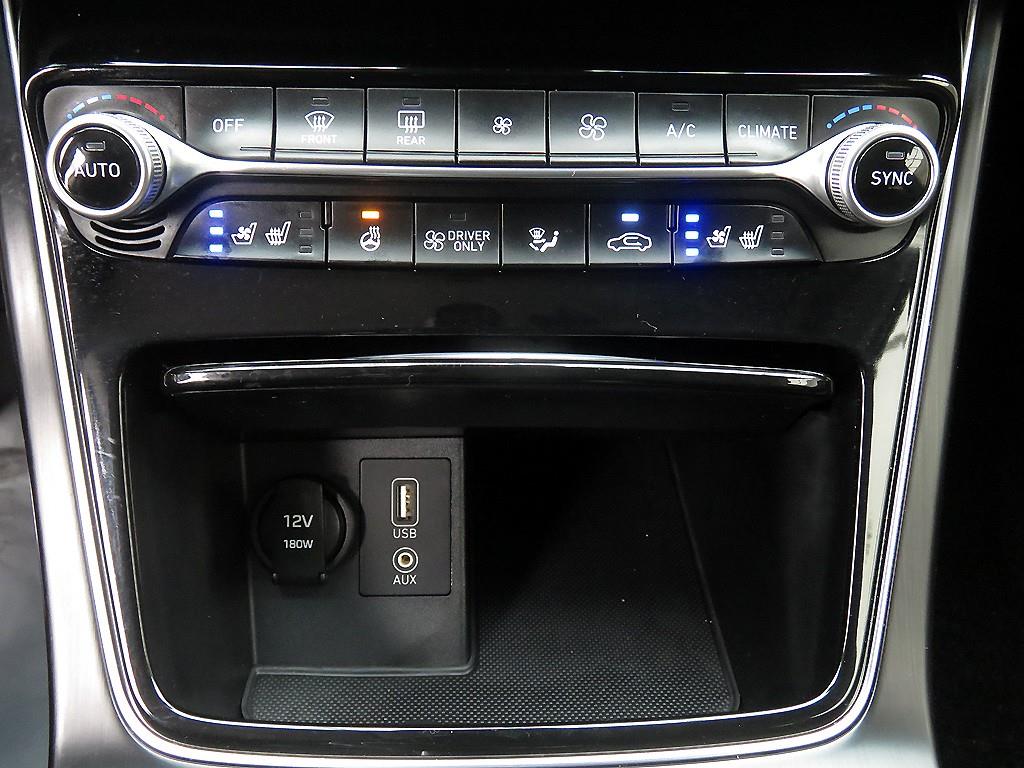 HYUNDAI Grandeur - Vista 12