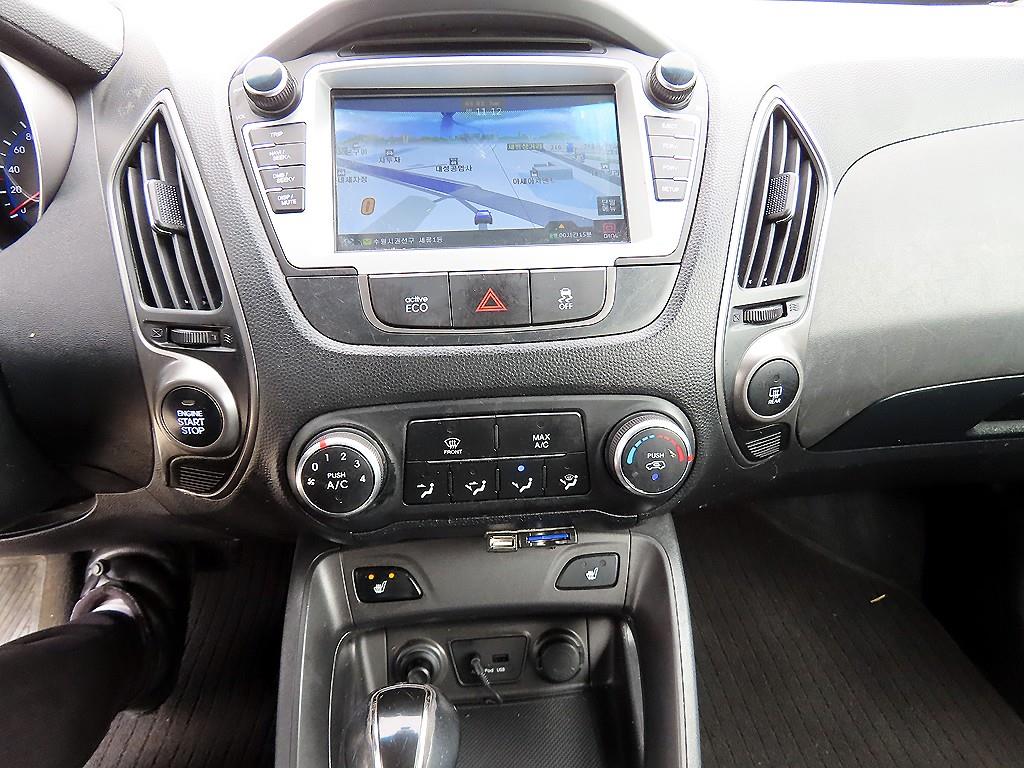 HYUNDAI Tucson 2015 Blanco - Importación desde Corea - HF Imports Iquique - Foto 13