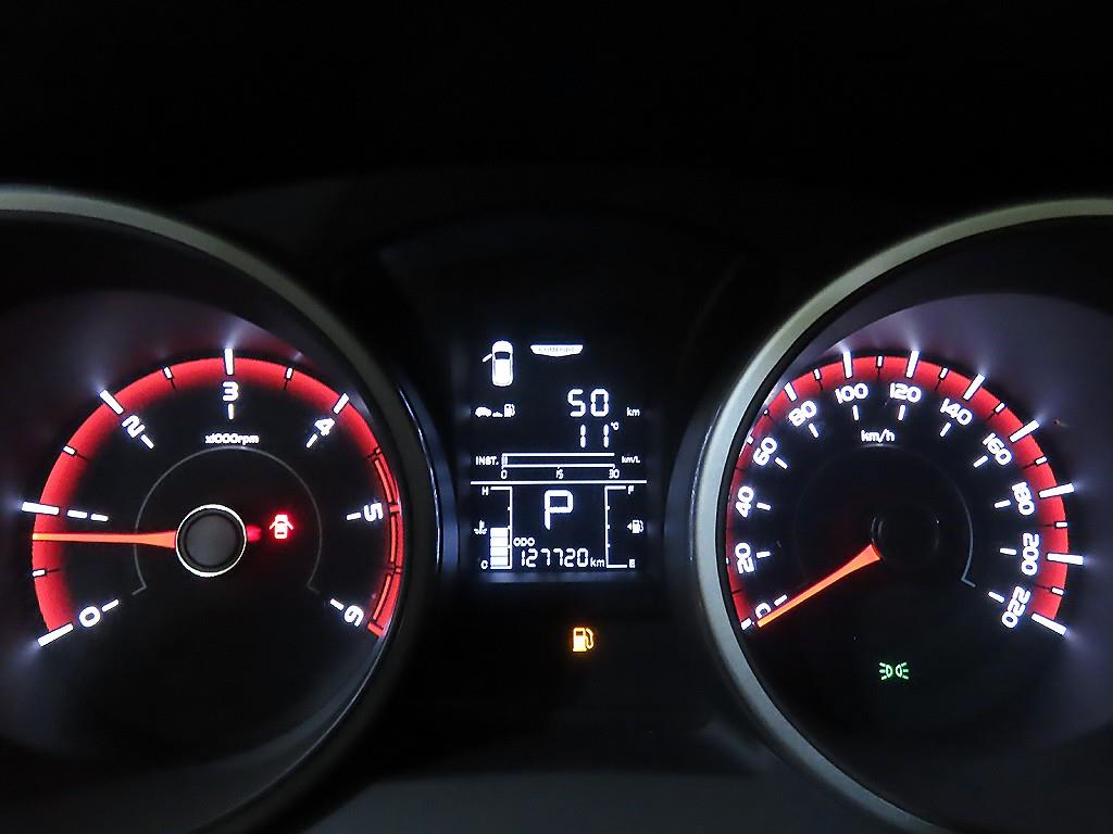 Ssangyong Tivoli - Vista 10