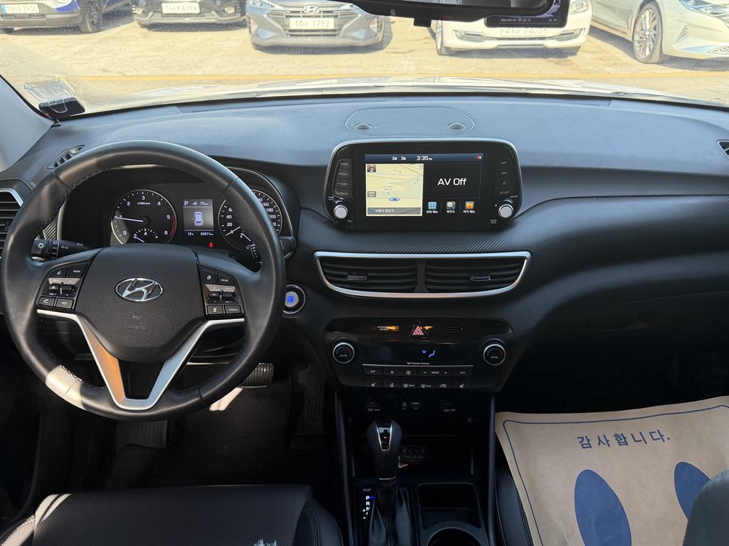 HYUNDAI Tucson - Vista 5