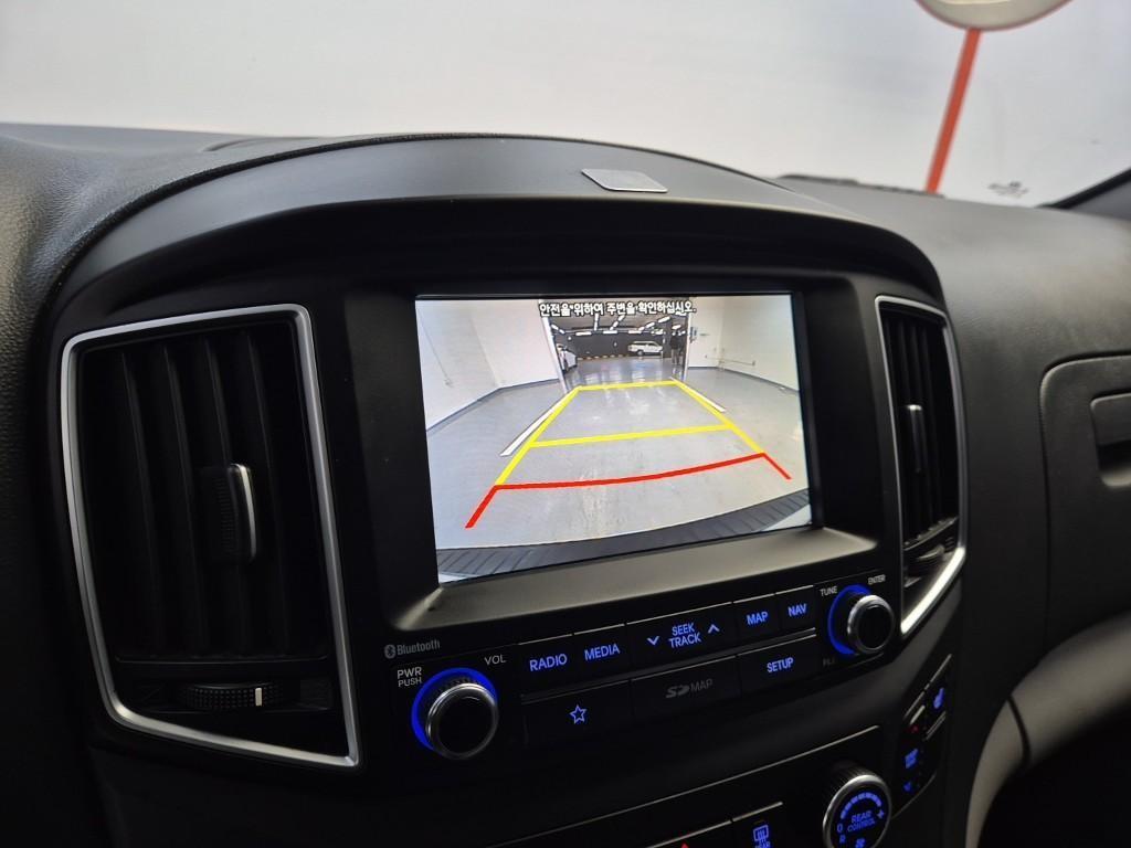 HYUNDAI Starex - Vista 11